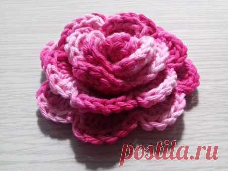 Flor de Crochê enrolada - YouTube