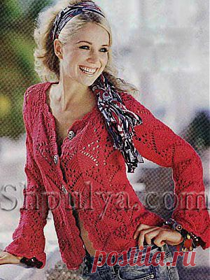 Ажурный малиновый жакет, вязаный крючком и спицами — Шпуля - сайт о вязании