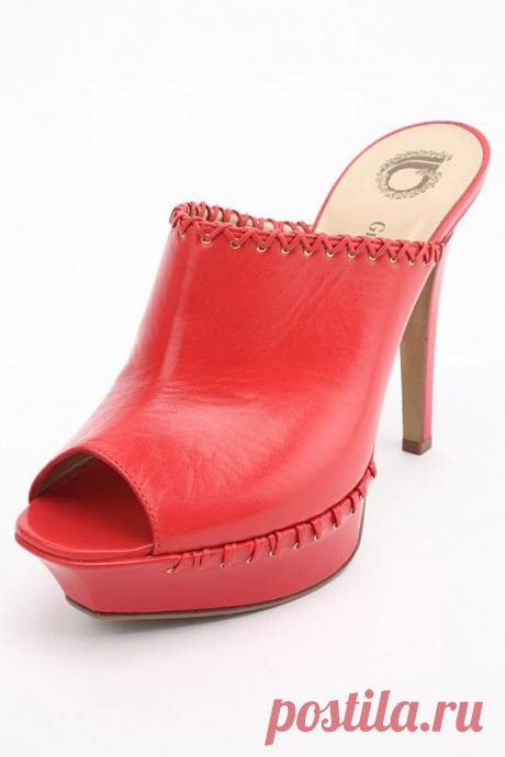 Купить Сабо Giorgio Fabiani 2078 КОРАЛЛОВЫЙ со скидкой в интернет-магазине kupivip.ru - распродажа