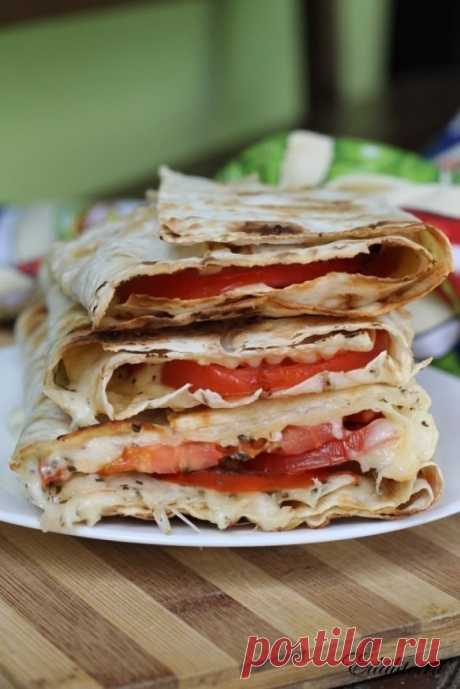 Рецепты вкуснейших рулетов из лаваша | Делимся советами