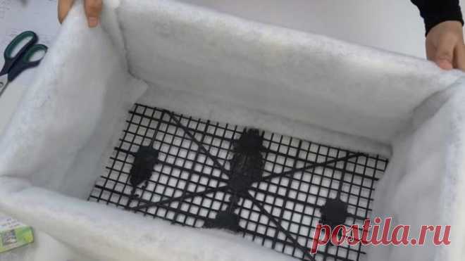 Что можно сделать из обычной мешковины и пластмассового ящика