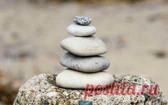 Многие думают, что вести бюджет — сложная и неприятная задача. Но это не так. Вот пять простых советов от Business Insider, которые помогут превратить планирование расходов в хорошую привычку.