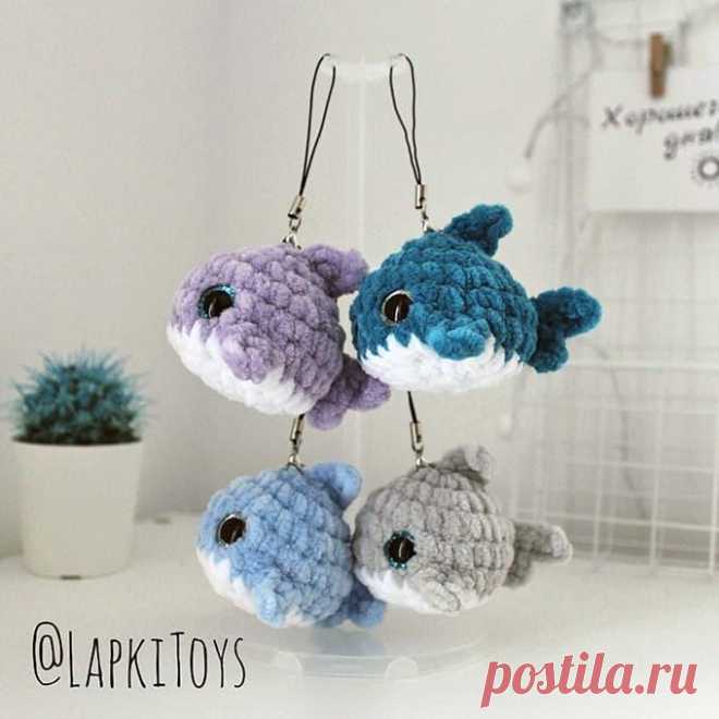 Акулёнок крючком. Амигуруми схемы и описания. Автор: @rezeda9379 | IRINELY.ART