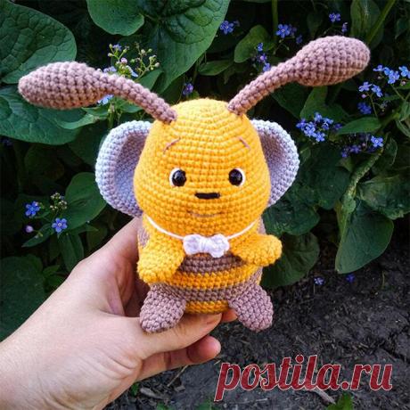 Пчелёнок Луи крючком. Амигуруми схемы и описания. Автор: monina.toys | IRINELY.ART