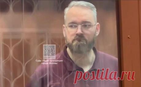 Суд арестовал двух экс-зампредов правительства ДНР за растрату. Басманный суд отправил под домашний арест двух экс-заместителей председателя правительства ДНР, Их подозревают в растрате в особо крупном размере. Один из них до последнего момента работал зампредом правительства Омской области