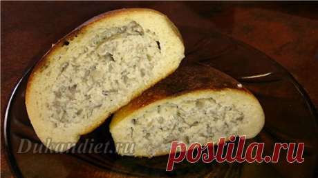 Пирожки с мясом и грибами | Диета Дюкана

Тесто:
молоко - 300 г,
яйца - 1 шт.,
масло оливковое - 1,5 ст. л.,
соевый изолят - 70 г,
клейковина (глютен) - 90 г,
сухое обезжиренное молоко - 90 г,
сахзам - 2 мл,
соль - 0,5 ч. л.,
дрожжи (быстрорастворимые) - 11 г.

Тесто получается мягким, к рукам вообще не липнет.

Начинка:
шампиньоны (жаренные с луком),
куриные бедра б/кости, б/кожи (отваренные).