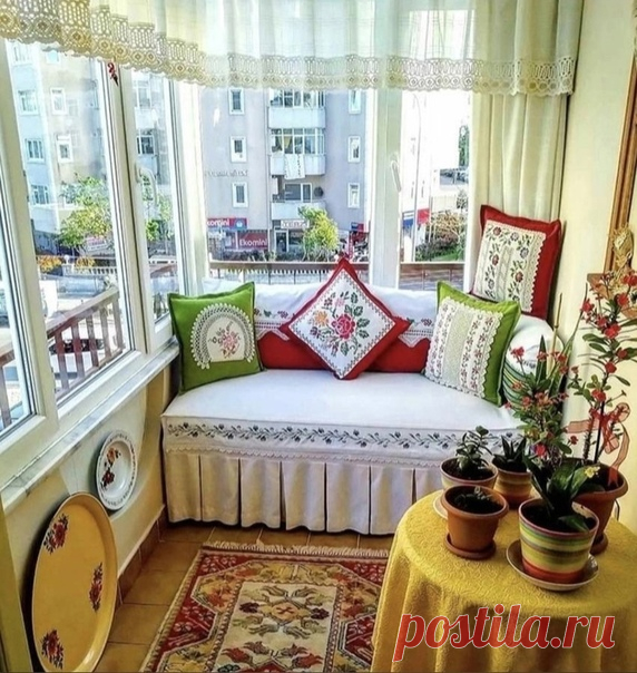 Все дышит уютом и спокойствием,ощущения как в детстве!И все делалось с любовью!