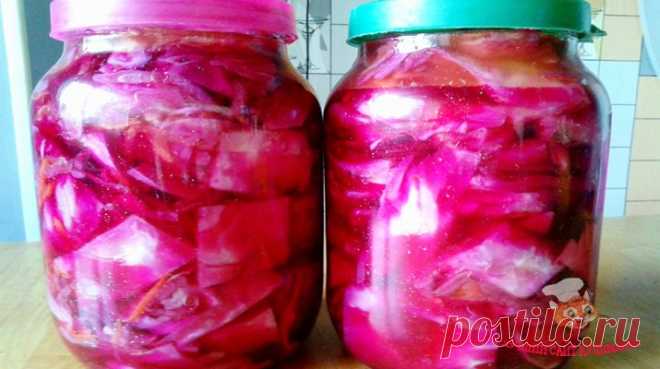 Маринованная капуста со свеклой быстрого приготовления