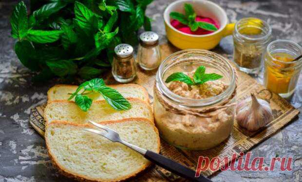 7 рецептов домашнего паштета - БУДЕТ ВКУСНО! - медиаплатформа МирТесен Домашний паштет – универсальная закуска, которую можно приготовить практически из любых продуктов. И если любимый многими печёночный паштет уже стал классикой, то паштет из кабачка или белой фасоли пробовал далеко не каждый. Поэтому предлагаем вам подборку рецептов разнообразных паштетов, которые...