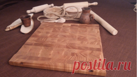 Разделочная доска квадратной формы
Разделочная доска изготовлена из натурального дерева. Если хозяйку окружают экологически чистые и красивые изделия на кухне, то ее блюда будут еще вкуснее.
Дерево - ясень
Длина (см) - 35 
Ширина (см) - 34 
Высота (см) - 2
Вес (грамм) - 1850
Цена - 328 грн
ID: 998773461