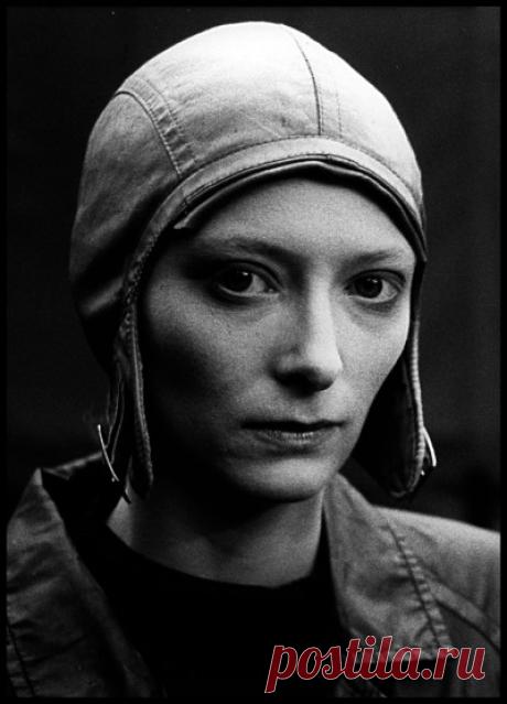 Тильда Суинтон