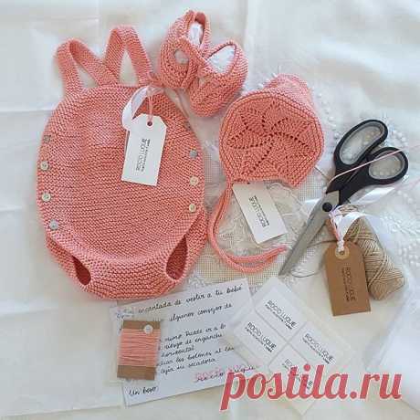 🧁🧁🧁Listo para envolver🧁🧁🧁
Agosto es el mes de la ranita básica en Rosa Nude. 
Enamorada de este conjunto.
Pedidos por WhatsApp o por aquí.
Recordad que son confecciones únicas, 100% hecho a mano.
#bebe #ranitabebe #dulceespera #babyshower #handmade #handknitted #momtobe #modaespañola #rocioluquecontreras #madresprimerizas #niñas #hechoamano #tejemosadosagujas #knitting_inspire #instaknit #futuramama #newborn #reciennacidos
#primerapuesta #knitknitknit #patucos #capotas