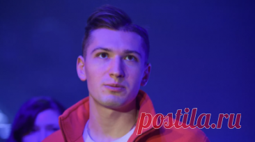 Галлямов: я понял, ради чего стоит дальше кататься — ради публики. Фигурист Александр Галлямов, выступающий в паре с Анастасией Мишиной, поделился эмоциями от возвращения на лёд после травмы ноги. Читать далее