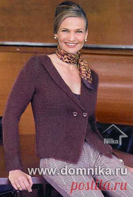 Жакет на двух пуговицах.