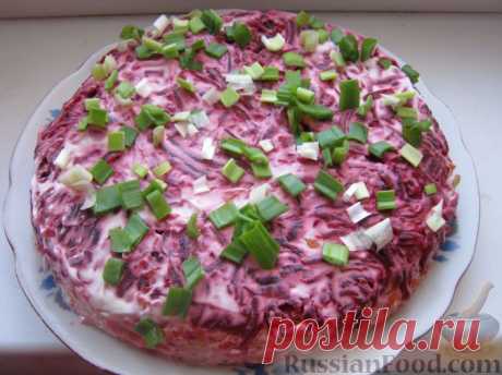 Салат слоеный с морковью, сыром и свеклой на RussianFood.com