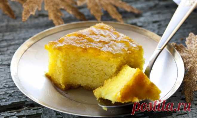 Ночью спать не могу, если знаю, что пирог еще остался: мшуша на сковороде. Пока что духовки нет, но это не повод отказаться от пирогов. - Женский Журнал Алжирцы больше всех в мире едят мёд, а алжирская сладкая выпечка состоит в основном из мёда, орехов и сухофруктов. Хотя выпечка у этих сладкоежек очень сладкая, сахара в ней нет. Интересно, что и молочные продукты алжирцы почти не употребляют. Мшуша — алжирское национальное блюдо. Это пирог без сахара, кефира и молока, да ...