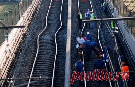 В Рио-де-Жанейро из-за жары деформировались рельсы и было прервано движение поездов | В мире
