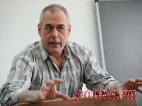 Сергей Доренко: Наше поколение и отцов загрызло, и детей загрызет Сергея Доренко слушают. Он умеет формулировать так, что за ним хочется повторять. Изучать его методы, слова и аргументацию надо обязательно. Потому что он откровенный – раз и талантливый – два. А спорить с ним – ну чего спорить? Вы же тоже всё понимаете