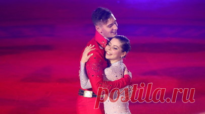 Мишина и Галлямов выиграли короткую программу на этапе Гран-при России в Омске. Фигуристы Анастасия Мишина и Александр Галлямов одержали победу в короткой программе на этапе Гран-при России в Омске. Читать далее