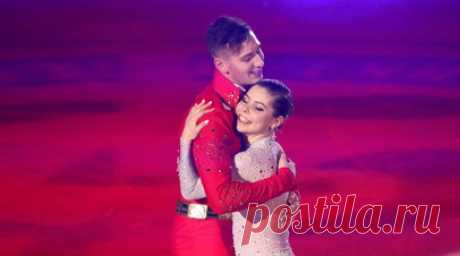 Мишина и Галлямов выиграли короткую программу на этапе Гран-при России в Омске. Фигуристы Анастасия Мишина и Александр Галлямов одержали победу в короткой программе на этапе Гран-при России в Омске. Читать далее