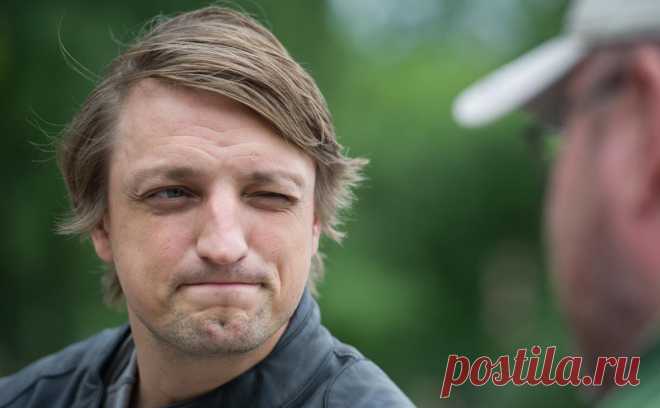 Организатора БДСМ-вечеринок суд наказал за оскорбление чувств верующих. Суд в Екатеринбурге признал Станислава Словиковского виновным по делу об оскорблении чувств верующих за его публикации в телеграм-канале, сообщила пресс-служба судов Свердловской области.