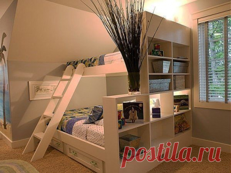 Двухэтажная кровать
