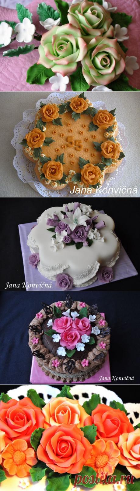 Розы из марципана для украшения тортов.