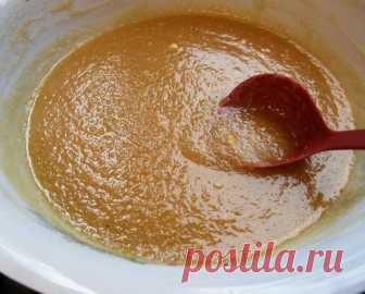 Повидло из антоновки в мультиварке! Мультиварка и простые рецепты для мультиварки

Ингредиенты:
на чашу в 5л:
яблоки кислые (у меня антоновка, почищенные и порезанные) - 2 кг
вода - 1/3стак
сахар - 1,2 кг
Приготовление:
Яблоки очистить от сердцевины и от 