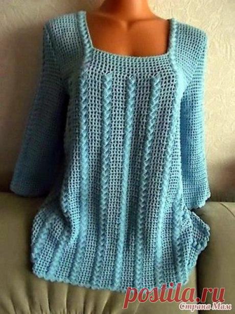 Туника рельефным узором.