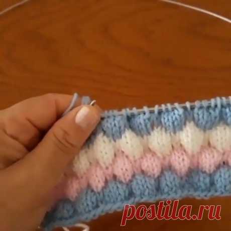 Качество конечно не очень, но как вязать узор впринципе понятно 👌