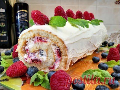 РУЛЕТ С МАЛИНОЙ.На Новый год 2019.  БИСКВИТ НА СГУЩЕНКЕ !