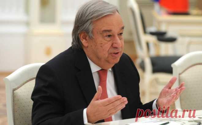 Гутерриш заявил о запрете применять силу и о неприкосновенности дипобъектов. Генсек ООН также призвал страны Ближнего Востока к сдержанности и деэскалации.