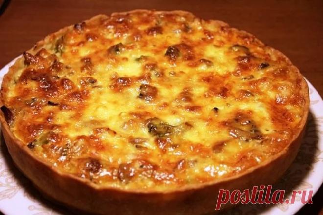 Лоранский пирог с курицей и грибами Превосходный, потрясающий пирог, с очень ...