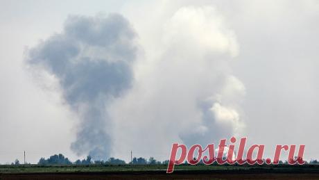 В Крыму произошел взрыв на складе боеприпасов из-за удара дрона Статья автора «Калейдоскоп новостей» в Дзене ✍: На складе боеприпасов в Красногвардейском районе Крыма произошел взрыв, он был вызван атакой украинского беспилотника, заявил глава полуострова Сергей