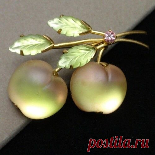 Австрийские фрукты, или Самые вкусные в мире украшения. Антикварные байки | Наталия Будур | Яндекс Дзен
