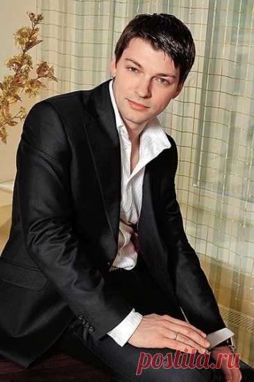 Даниил Страхов