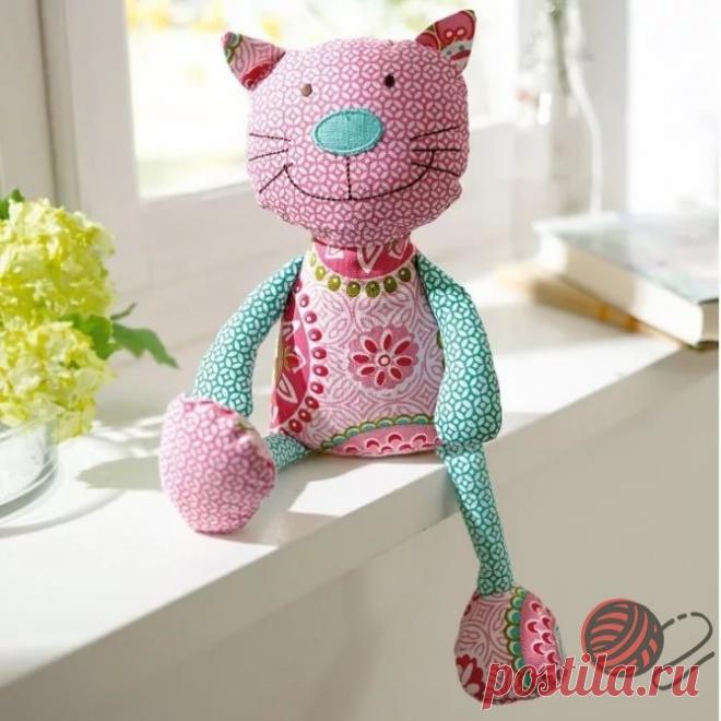 Котики из лоскутков.