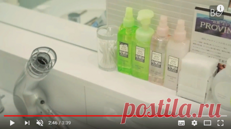 【New Style】Japanese capsule hotel experience - YouTube