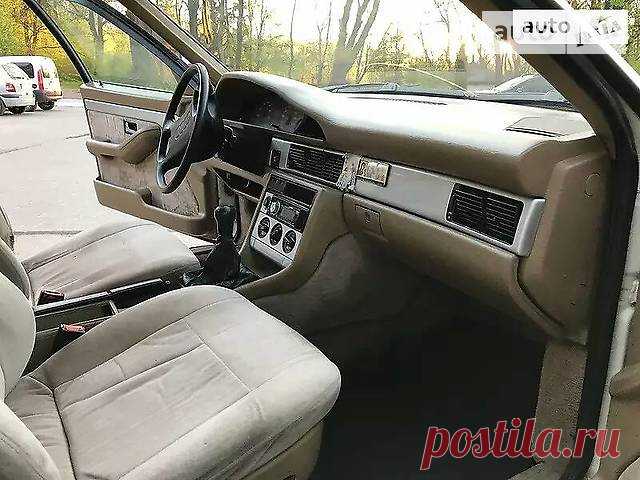 AUTO.RIA –  Продам Ауди 100 1990 : 1150$, Борислав Продаю на AUTO.RIA Audi 100 1990 года, седан двигатель 1.8 л. газ/бензин, пробег 250 тыс. км. Цена: 1150$, возможен торг . Продавец Володимир на AUTO.RIA