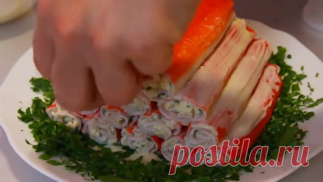 ПРОСТО НАФАРШИРОВАЛА КРАБОВЫЕ ПАЛОЧКИ И ВОТ ЧТО ВЫШЛО! ЗАКУСОЧНЫЙ ТОРТ-САЛАТ