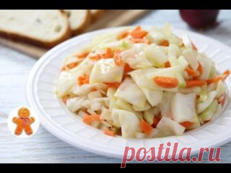 Замечательный салат из овощей по-корейски. Попробуйте приготовить! 1/2 среднего вилка капусты 2 крупные моркови 2 средние зеленые редьки 4-6 зубчиков чеснока...