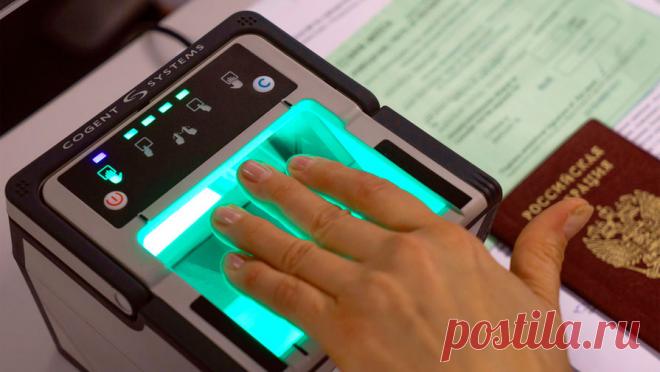 В МВД рассказали о результатах эксперимента с биометрией иностранцев. За год через международные аэропорты московской зоны и автомобильный пункт пропуска "Маштаково" (Оренбургская область) проследовали более 7,5 млн иностранцев, среди них выявлено более 43 тыс. человек, которым запрещен въезд в ...