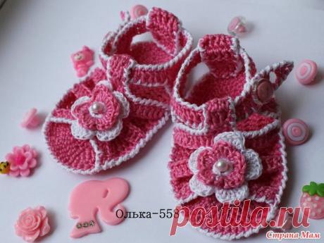 Вязание крючком пинеток-босоножек для малышки... / Handmade / Тапочки,следки,носочки / Pinme.ru / Tatjana Avdeeva