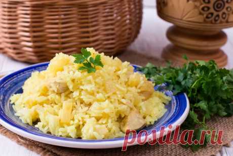 Куриное филе, жаренное с рисом и ананасами | Меню недели