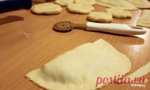Тесто для чебуреков в хлебопечке - кулинарный рецепт на Повар.ру