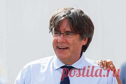 Пучдемон рассказал о планах на будущее. Бывший лидер Каталонии Карлес Пучдемон, задержанный в Италии по запросу Испании и позже отпущенный на свободу, поделился своими планами на будущее. На пресс-конференции в Альгеро на острове Сардиния экс-лидер Каталонии рассказал, что планирует продолжить свое путешествие по Европе. 27 сентября он вернется в Бельгию.