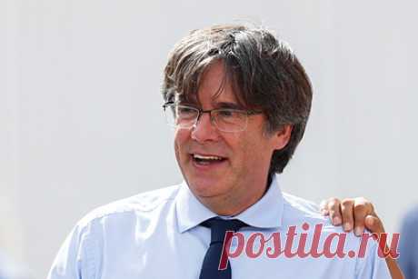 Пучдемон рассказал о планах на будущее. Бывший лидер Каталонии Карлес Пучдемон, задержанный в Италии по запросу Испании и позже отпущенный на свободу, поделился своими планами на будущее. На пресс-конференции в Альгеро на острове Сардиния экс-лидер Каталонии рассказал, что планирует продолжить свое путешествие по Европе. 27 сентября он вернется в Бельгию.