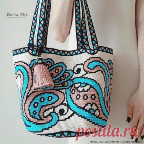 Рюкзаки, мочилы, сумки - как примеры для ваших дальнейших воплощений!
Пробуйте! Я свою уже когда-то связала))