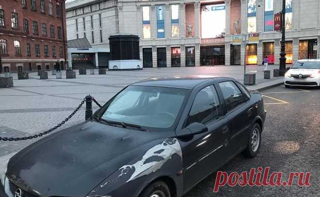 В Санкт-Петербурге продают автомобиль с невероятной историей  
 

 
Невероятной историей позабавил пользователей сети житель Санкт-Петербурга, выставивший на продажу автомобиль Opel Vectra 1997 года выпуска. На сайте объявлений продавец расписал удивительную ис…