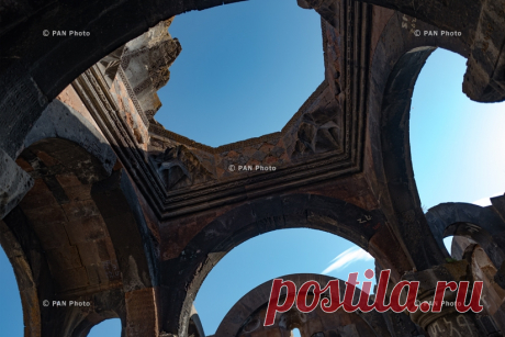 Teghenyats Monastery. Kotayk Province, Armenia - PanARMENIAN Photo